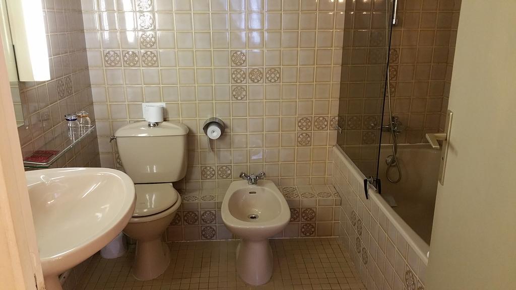 Hotel A Notre Dame La Châtre Zewnętrze zdjęcie